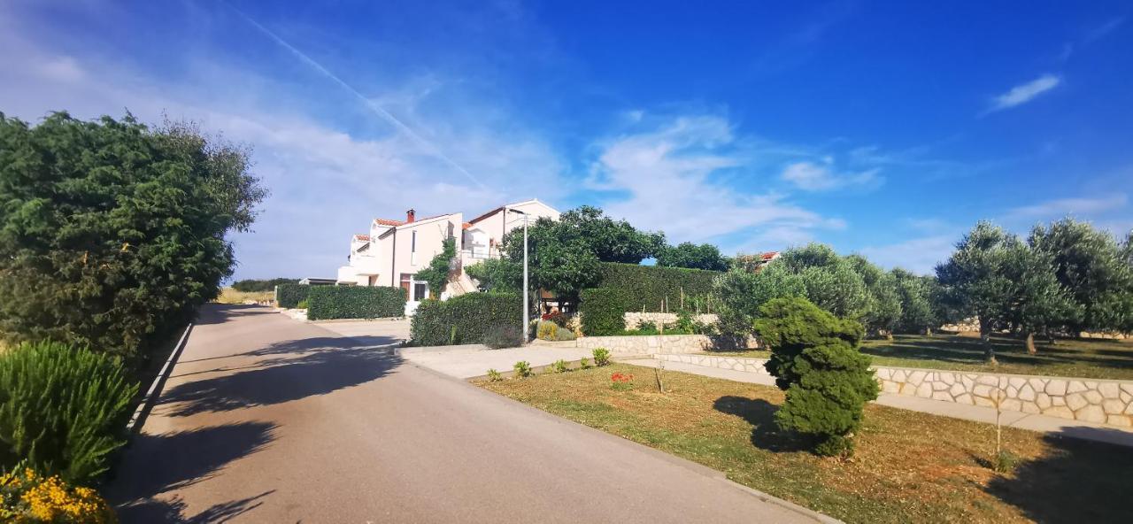 Apartments Marin, Kolan, Mandre, Pag Kültér fotó